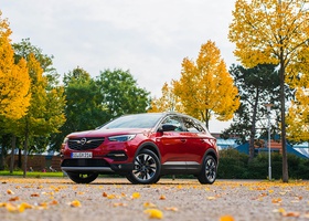 Тест-драйв Opel Grandland X: das Peugeot 3008