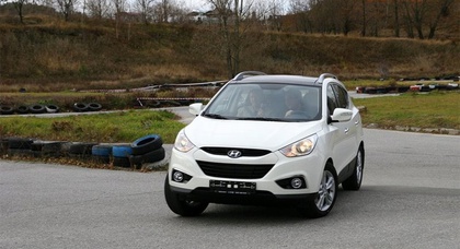 Nissan Qashqai и Hyundai ix35 — народный тест-драйв конкурентов по паркету