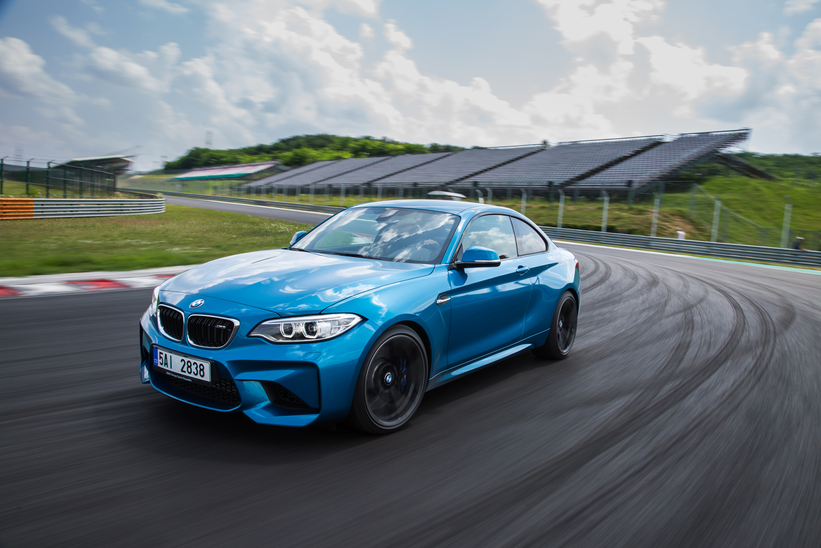 Тест-драйв BMW M2: Аватар, старик и "крошка на миллион"