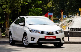 Тест-драйв Toyota Corolla 2014 — некуда спешить