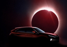 Mitsubishi Eclipse Cross: затмевание солнцем