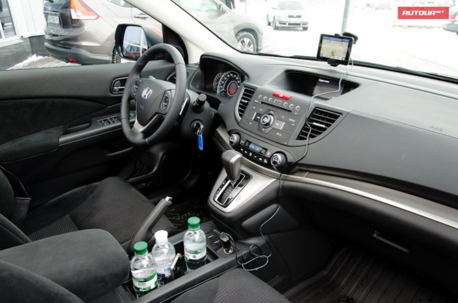 Honda CR-V 2012 интерьер