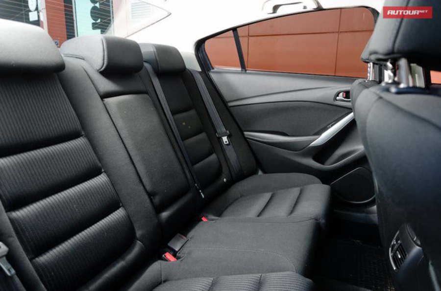 Mazda6 2013 интерьер задние сидения