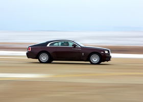 Тест Rolls-Royce Wraith: hands free
