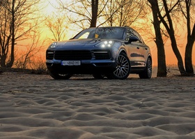 Первый украинский тест Porsche Cayenne S: 10 поводов сменить старый Cay на новый